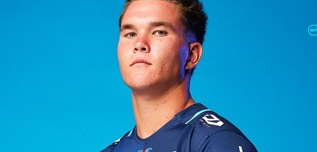 Round 10 team: Hannay bloods two new debutants for Chooks clash