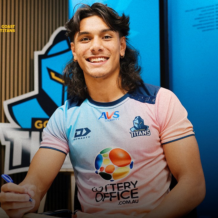 Queensland Under 19 star to join Titans top squad in '27