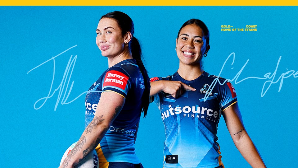 Maroons duo extend Titans time to '28