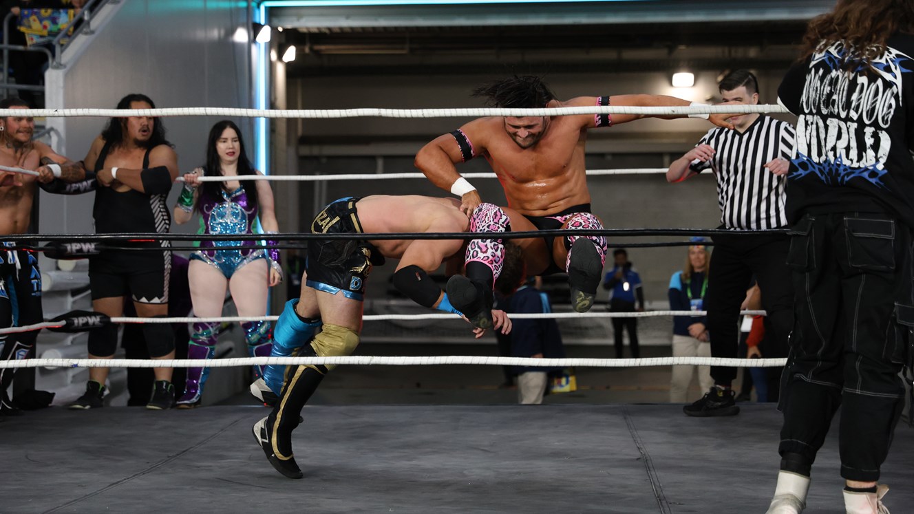 What’s On: NFL, hot dogs, wrestlers and the biggest clash on the Coast