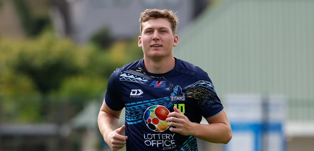 Locked in: De Groot en route to Wahs battle with Brimson, Randall ruled out