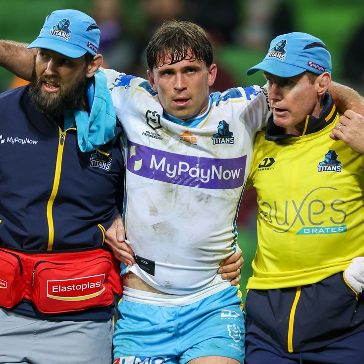 'I love him to death': Hynes and NRL rally around Booth after devastating injury