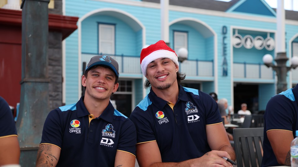 Give the gift of footy this Christmas