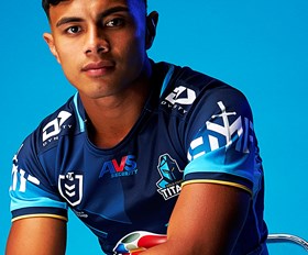 Round 25 team: Hau good for Sharks showdown as Kini celebrates half century