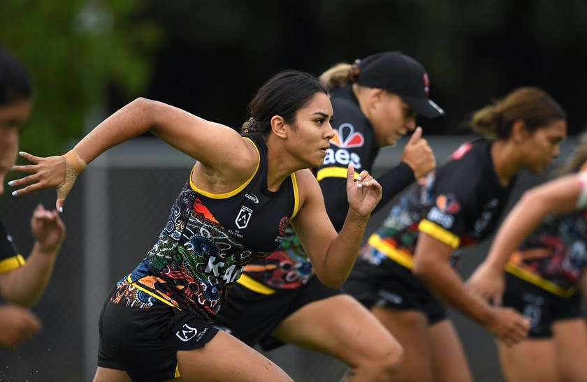 Peters training at the 2021 Indigenous All Stars camp.
