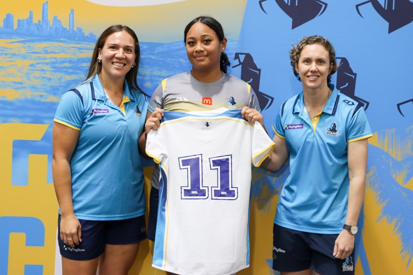 Under 17 Girls: Porsche John