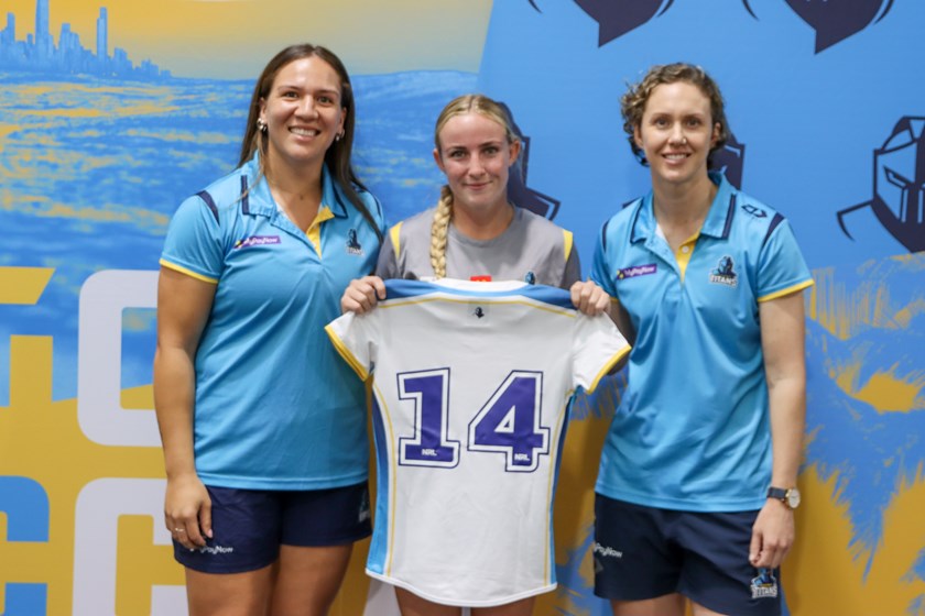 Under 17 Girls: Nadia Windleborn