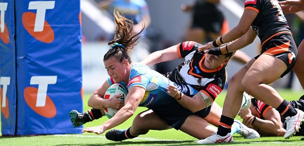 Hale scores her first Titans try