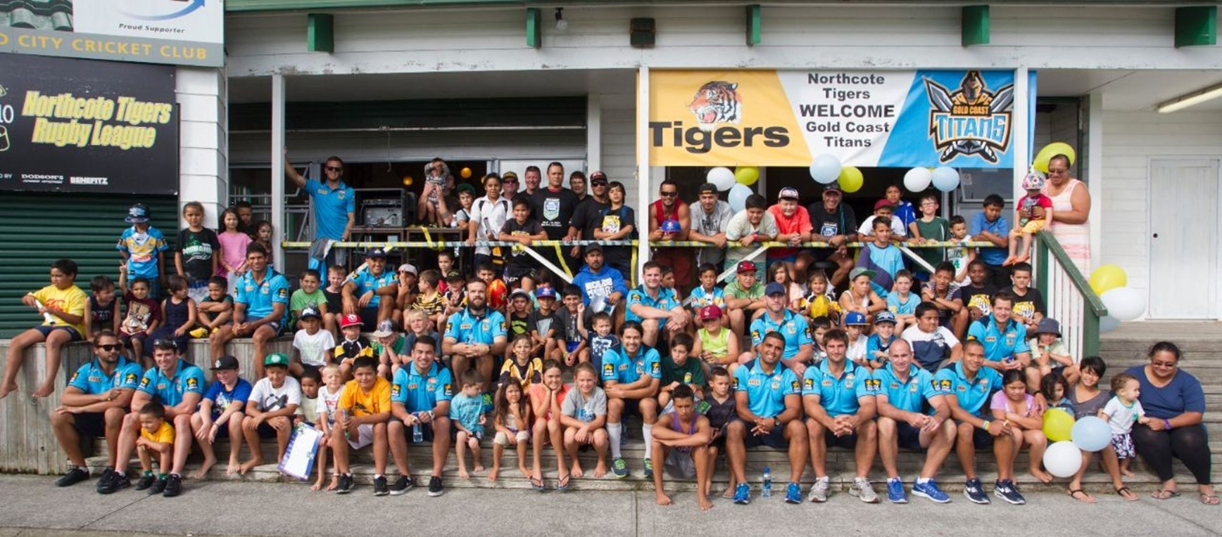 Photo Gallery: Titans visit NZ junior clubs