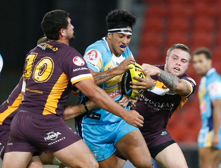 OSHAE TUIASAU - PHOTO : CHARLES KNIGHT - SMPIMAGES.COM - NYC ROUND 10 -  BRISBANE BRONCOS V GOLD COAST TITANS AT SUNCORP STADIUM, 16th MAY 2014. This image is for Editorial Use Only. Any further use or individual sale of the image must be cleared by application to the Manager Sports Media Publishing (SMP Images).