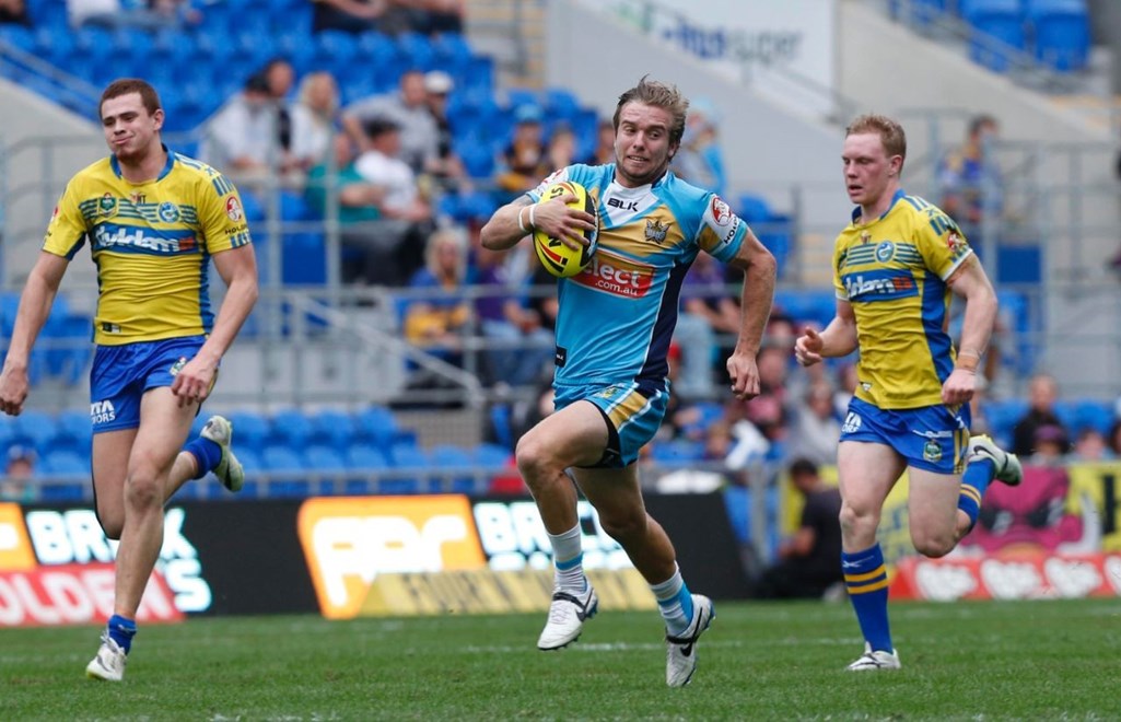KANE ELGEY - PHOTO : CHARLES KNIGHT - SMPIMAGES.COM - NYC ROUND 20 -  GOLD COAST TITANS v PARRAMATTA EELS, 26th JULY 2014. This image is for Editorial Use Only. Any further use or individual sale of the image must be cleared by application to the Manager Sports Media Publishing (SMP Images).