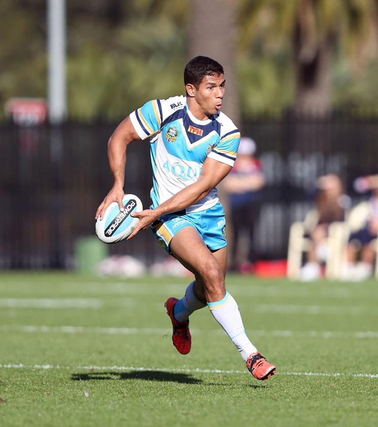 David Mead :NRL Rugby League - Roosters V Titans, at Central Coast Stadium, Sunday June 28th 2015. Digital Image by Robb Cox Â©nrlphotos.com