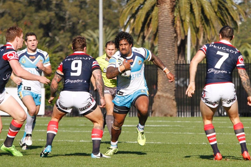Eddy Pettybourne : Digital Image by Kylie Cox, copyright @ NRLphotos. NRL Round 16, Sydney Roosters v Gold Coast Titans at Central Coast Stadium, Gosford Sunday 28th June 2015