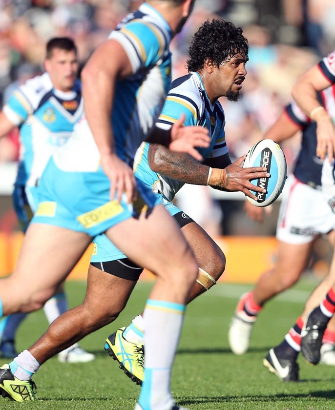 Eddy Pettybourne :NRL Rugby League - Roosters V Titans, at Central Coast Stadium, Sunday June 28th 2015. Digital Image by Robb Cox Â©nrlphotos.com