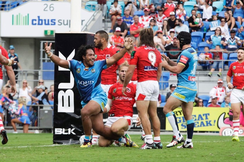 Competition - NRL Premiership 
Round - Round 7
Teams â Gold Coast Titans v St George Dragons
Date â 16th April 2016 
Venue â Cbus Super Stadium, Gold Coast QLD 
Photographer â Kylie Cox
