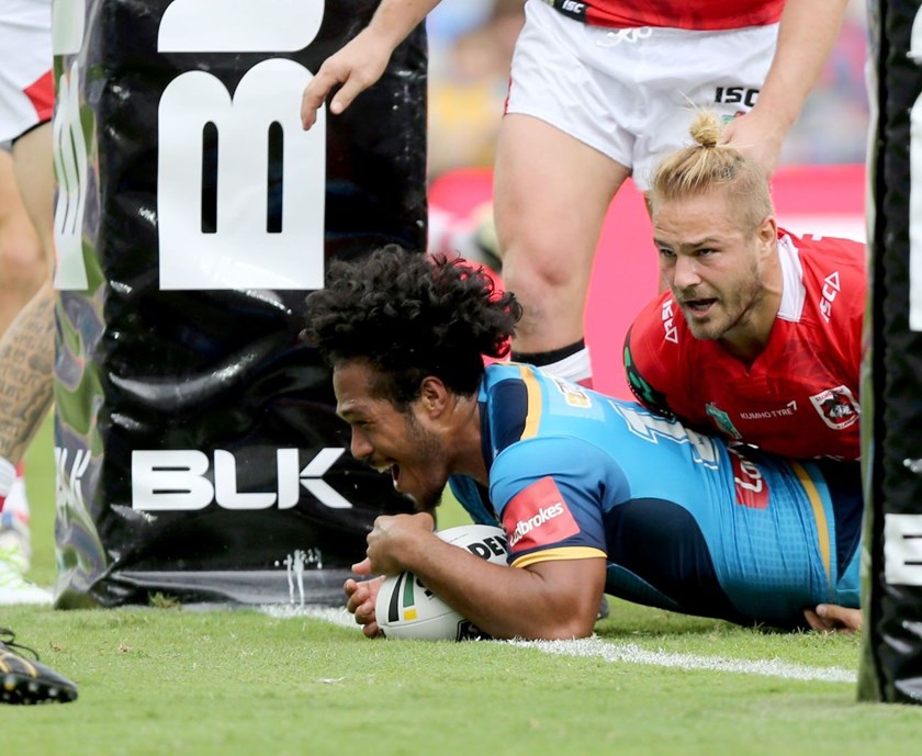 Competition - NRL Premiership 
Round - Round 07
Teams â Gold Coast Titans v St. George Dragons
Date â 16th April 2016 
Venue â Cbus Super Stadium, Robina, QLD 
Photographer â Charles Knight
