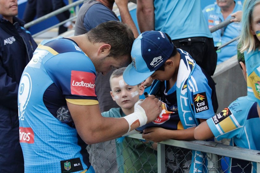 Competition - NRL Premiership 
Round - Round 7
Teams â Gold Coast Titans v St George Dragons
Date â 16th April 2016 
Venue â Cbus Super Stadium, Gold Coast QLD 
Photographer â Kylie Cox

