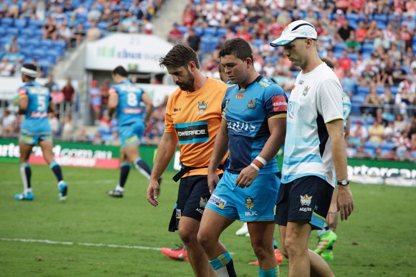 Competition - NRL Premiership 
Round - Round 7
Teams â Gold Coast Titans v St George Dragons
Date â 16th April 2016 
Venue â Cbus Super Stadium, Gold Coast QLD 
Photographer â Kylie Cox
