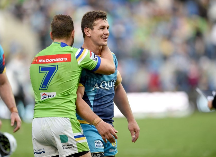 NRL Premiership 
- Round 16 
- Gold Coast Titans V Canberra Raiders 
- 26 June 2016 
- CBUS Super Stadium, Gold Coast, Qld 
- Scott Davis
