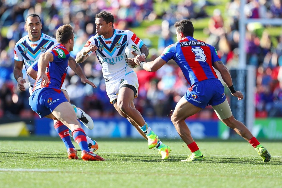 Competition - NRL Premiership Round. Round - Round 24. Teams - Newcastle Knights v Gold Coast Titans. Date - 20th of August 2016. Venue - Hunter Stadium, Broadmeadow, NSW. Photographer - Paul Barkley.