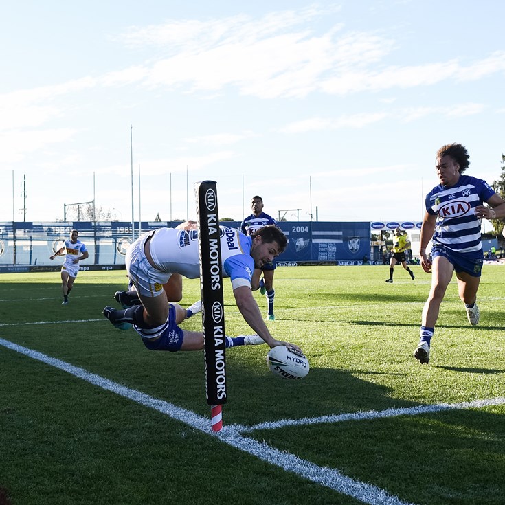 Titans gate-crash Mbye's farewell party